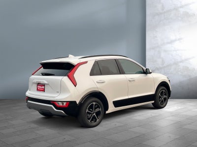 2026 Kia Niro SX
