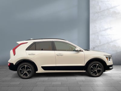 2026 Kia Niro SX