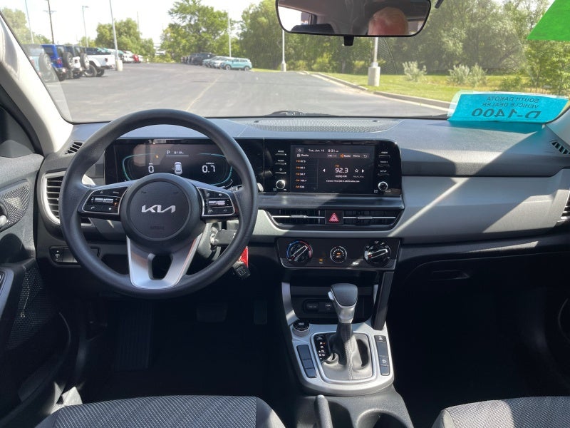 2025 Kia Seltos LX