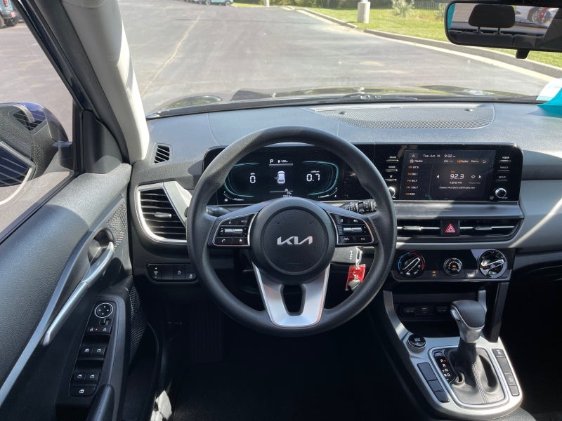 2025 Kia Seltos LX