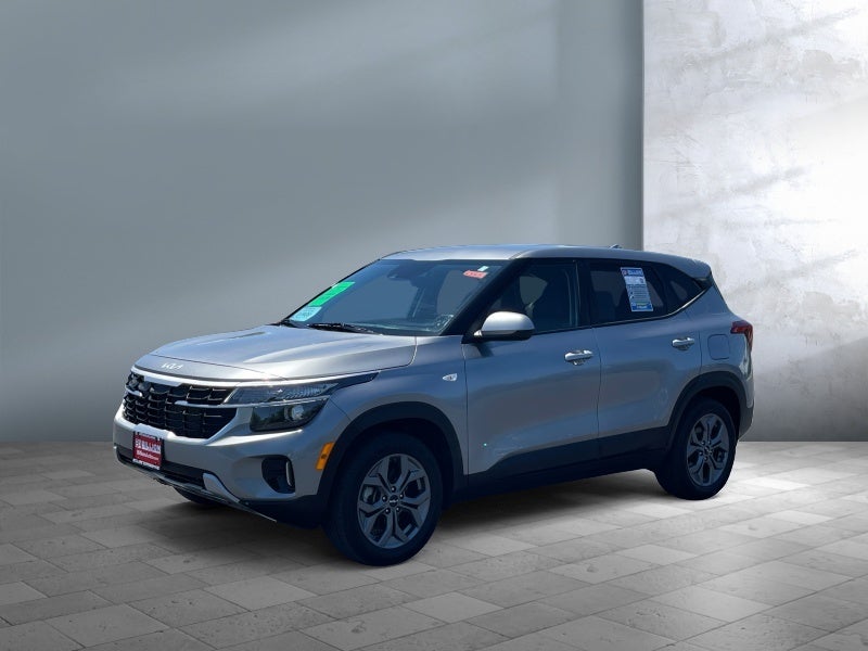 2024 Kia Seltos 2.0 LX AWD's photo