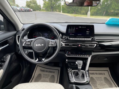 2023 Kia Seltos EX