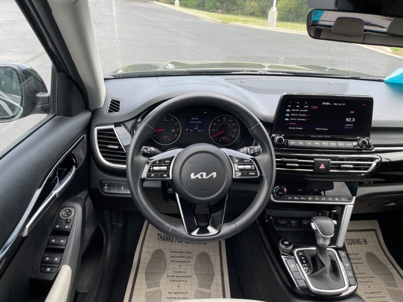 2023 Kia Seltos EX