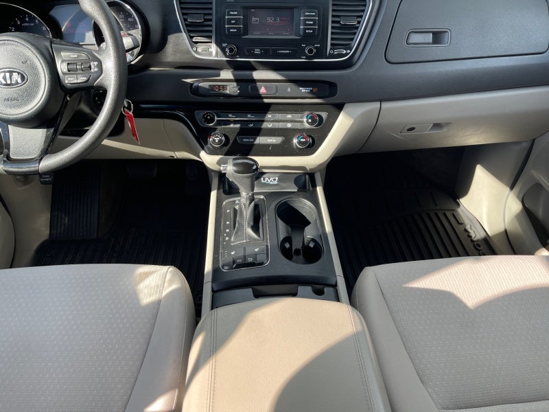 2016 Kia Sedona LX