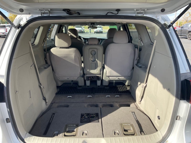 2016 Kia Sedona LX