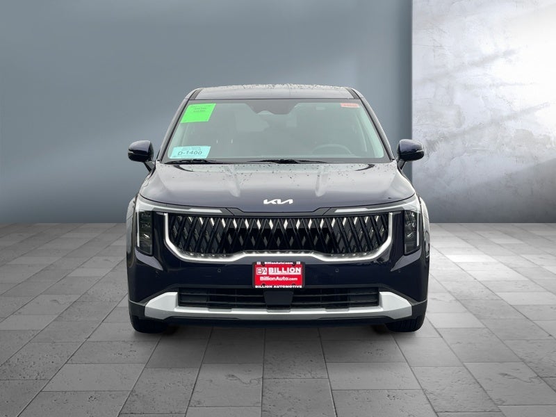 2027 Kia Carnival LX