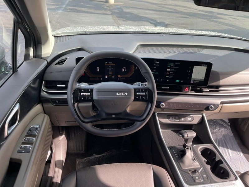 2027 Kia Carnival LXS