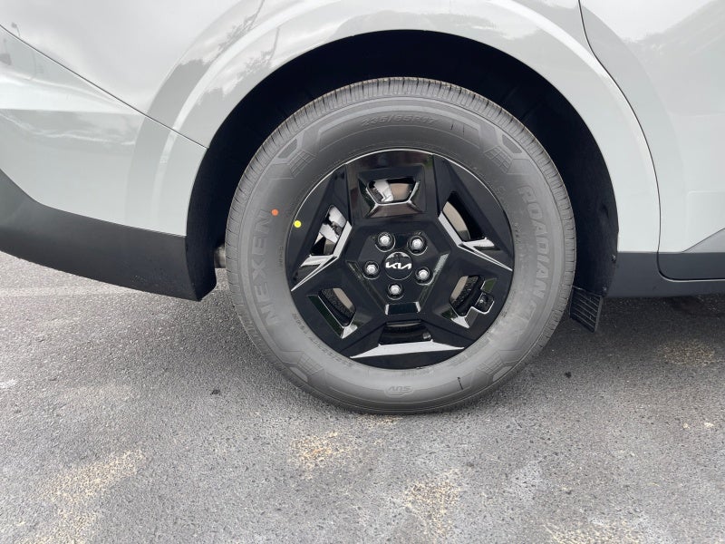 2027 Kia Carnival LXS