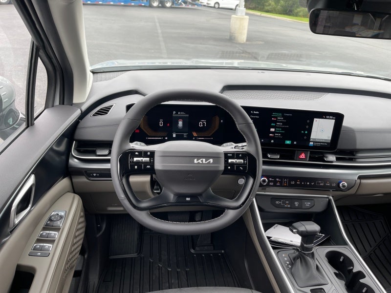 2027 Kia Carnival LXS