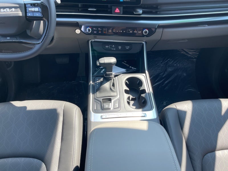 2027 Kia Carnival LXS