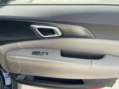 2027 Kia Carnival LX