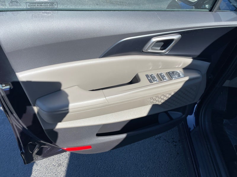 2026 Kia Carnival LX