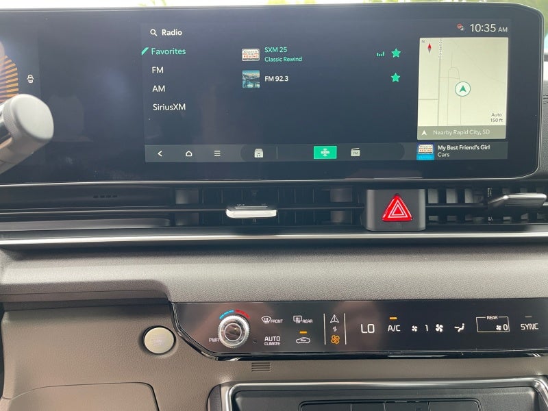 2027 Kia Carnival EX