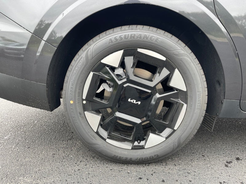 2027 Kia Carnival EX