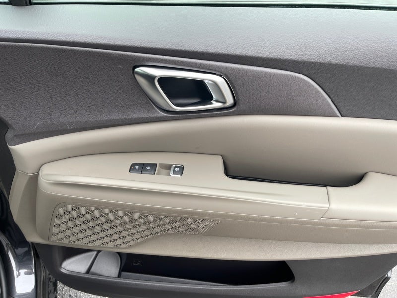 2027 Kia Carnival EX