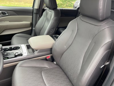 2027 Kia Carnival EX