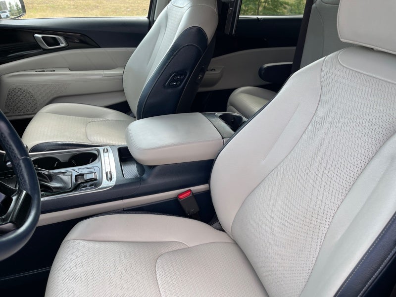 2025 Kia Carnival SX Prestige
