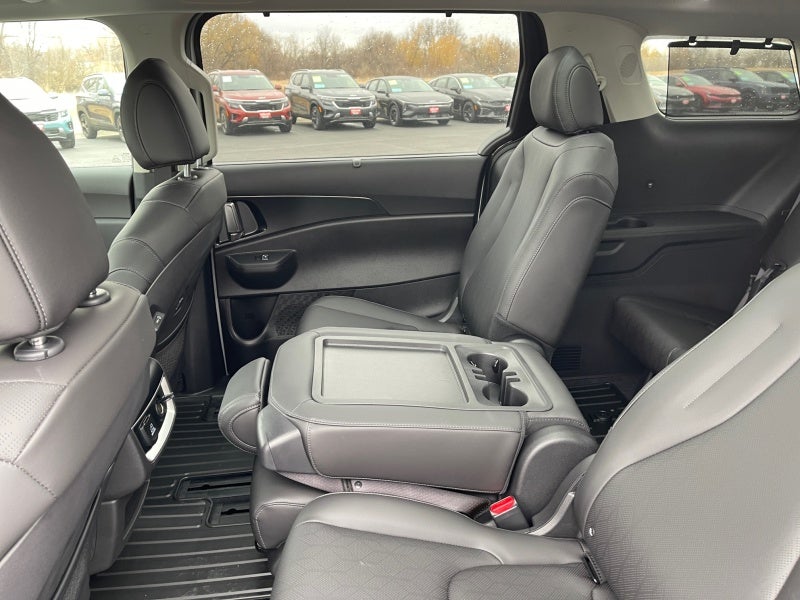 2026 Kia Carnival Hybrid SX