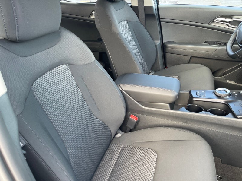 2027 Kia Sportage Hybrid S