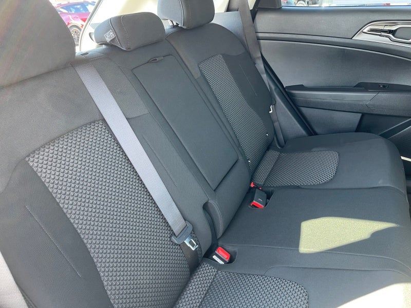 2027 Kia Sportage Hybrid S