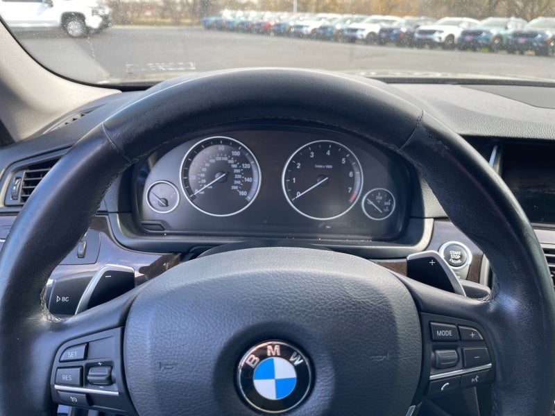 2016 BMW 5 Series 528i xDrive