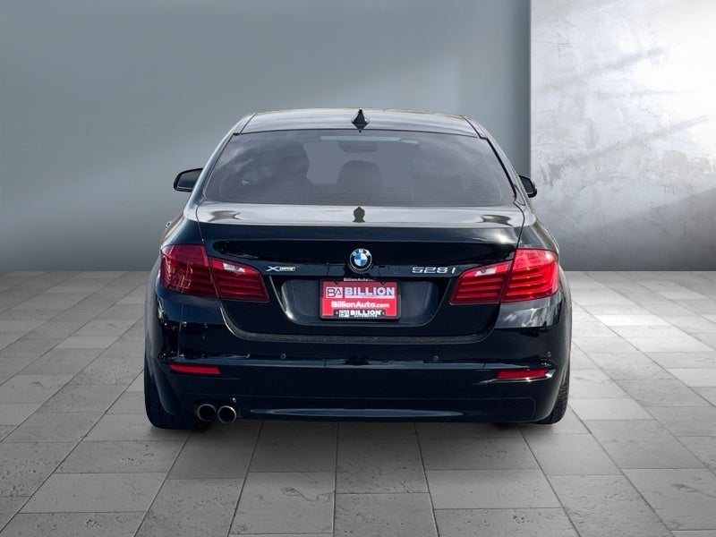 2016 BMW 5 Series 528i xDrive