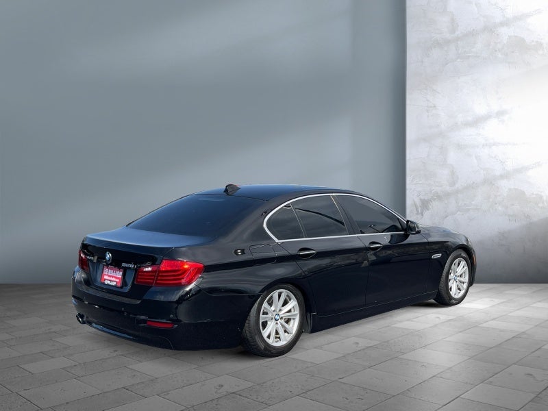 2016 BMW 5 Series 528i xDrive