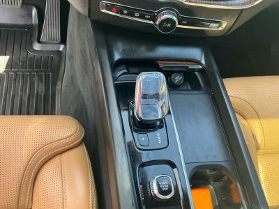 2022 Volvo XC60 Inscription
