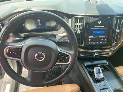 2022 Volvo XC60 Inscription