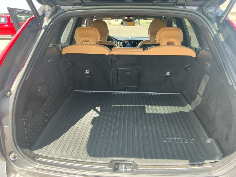 2022 Volvo XC60 Inscription