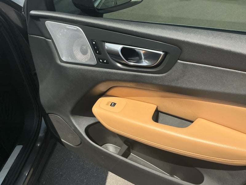 2022 Volvo XC60 Inscription